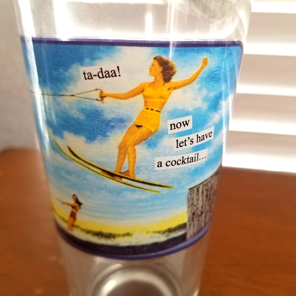 Nwt Sassy Retro Style 9" Glass Cocktail Shaker